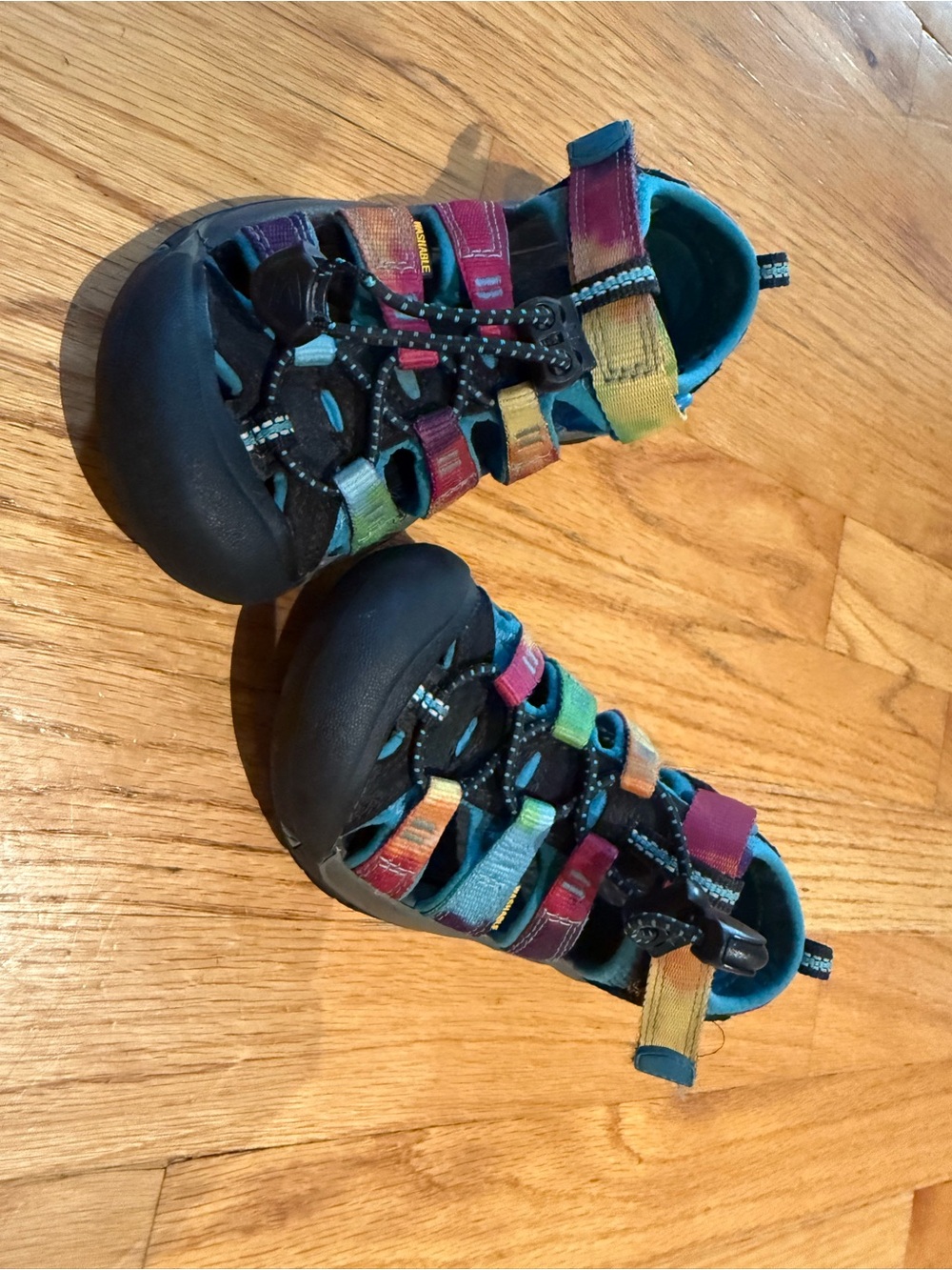 Keen Kids Rainbow Strappy Closed-Toe Sandals - Black Multicolor